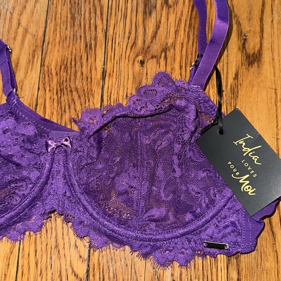 NWT India Loves Pour Moi eyelash lace underwired bra in blackberry sheer 34d - Picture 2 of 6